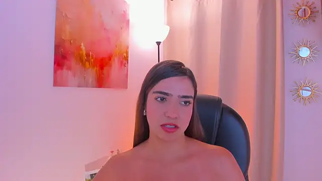 Snapshot of MariamRivera_ chatting on February 26, 2:10 am MariamRivera online show from February 26, 2:10 am