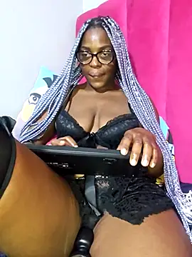 Shaniko89 online show from April 7, 8:31 pm