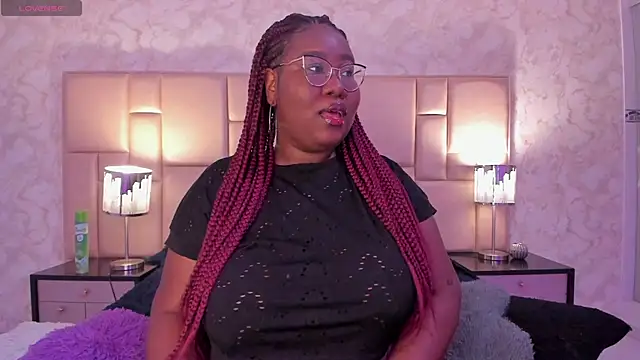 Darnellqueen online show from January 8, 4:44 am