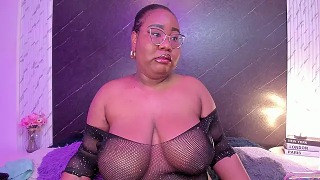 Darnellqueen online show from October 21, 3:40 am