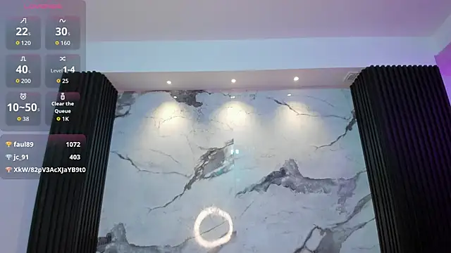 Darnellqueen online show from April 1, 1:41 pm