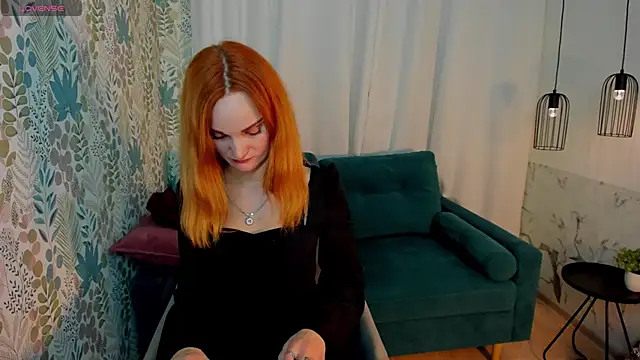 SaraSubtlety online show from November 16, 1:28 pm