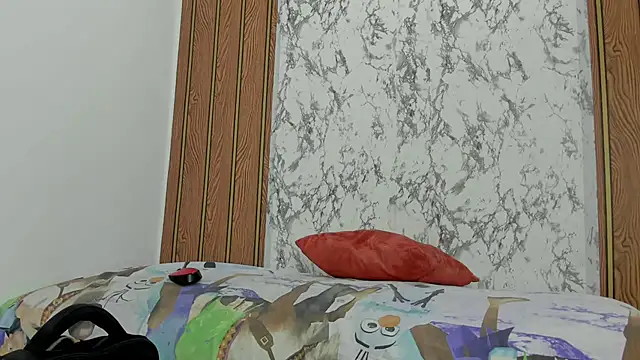 MarianaManzur online show from December 1, 4:01 pm