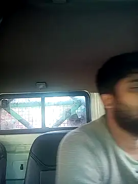 Snapshot of Driver-naru chatting on November 5, 3:06 am Driver-naru online show from November 5, 3:06 am