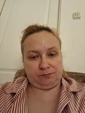 She-devilx online show from September 17, 7:59 pm