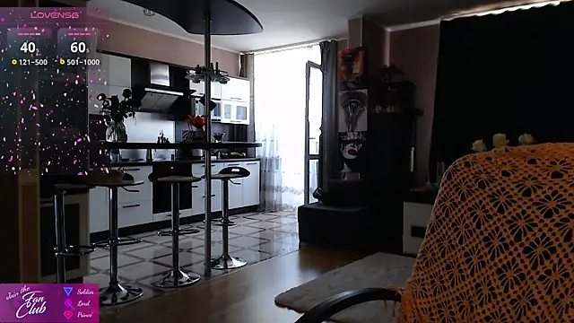 roxana brooks online show from July 17, 2:56 pm