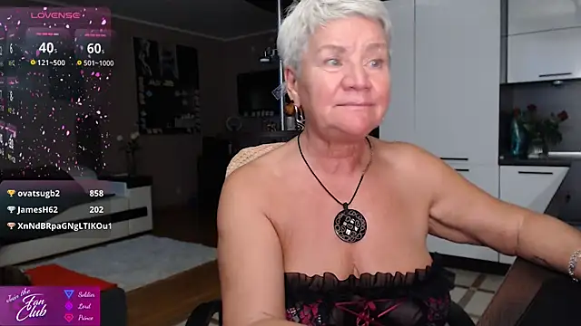 roxana brooks online show from July 19, 7:06 pm
