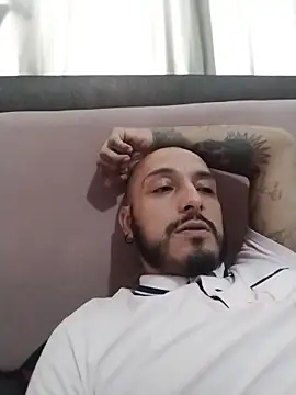 KenllyH online show from December 16, 10:04 pm