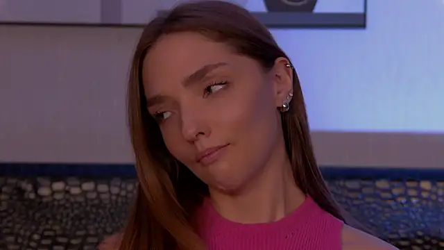 VirginieCruz online show from January 20, 8:29 pm