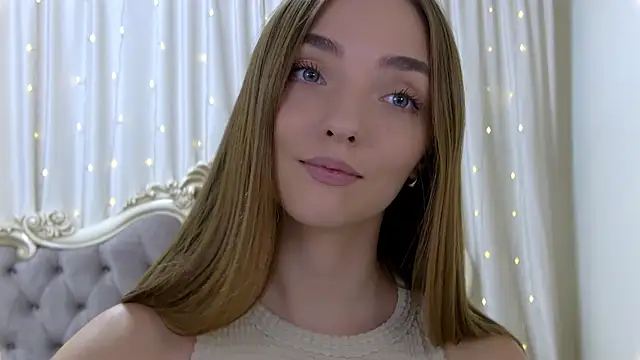 VirginieCruz online show from January 23, 9:08 am