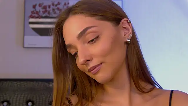 VirginieCruz online show from January 24, 12:41 pm