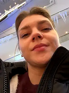 ValenciaShock online show from November 30, 6:50 am