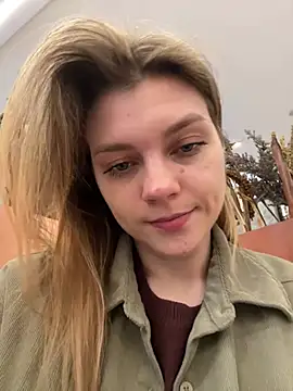 Snapshot of ValenciaShock chatting on February 4, 6:52 am ValenciaShock online show from February 4, 6:52 am