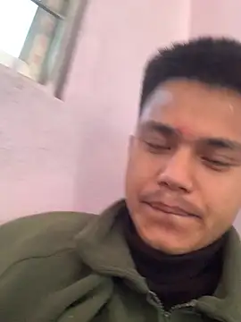 Hullax online show from February 16, 2:51 am