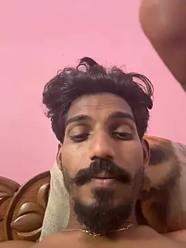 Snapshot of yo19boy chatting on February 19, 7:04 am yo19boy online show from February 19, 7:04 am