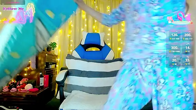 Aleexx    online show from March 15, 11:38 am