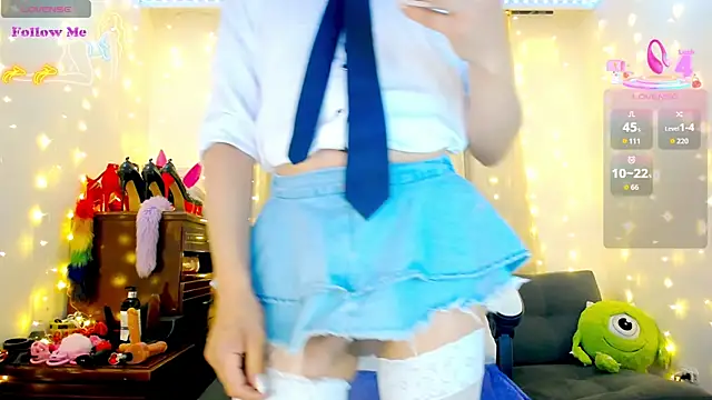 Aleexx    online show from April 13, 11:37 am