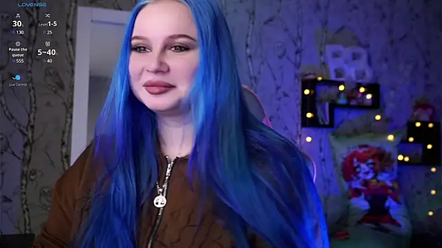 Moon Valkyrie online show from December 7, 11:07 am