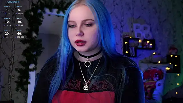 Moon Valkyrie online show from December 28, 10:47 am