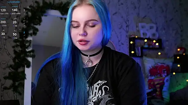 Moon Valkyrie online show from January 20, 4:12 pm