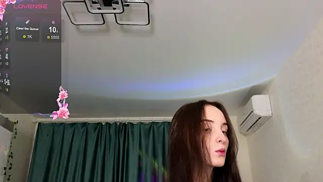 Silver rains online show from December 17, 11:38 pm