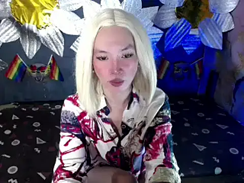 Snapshot of Rhianna_wilson chatting on July 12, 9:11 am Rhianna wilson online show from July 12, 9:11 am