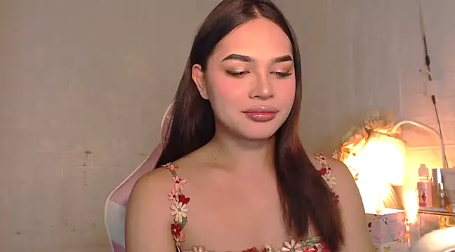 Ashely Lewis online show from January 25, 9:47 am