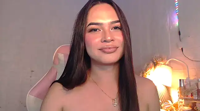 Ashely Lewis online show from February 5, 4:47 pm