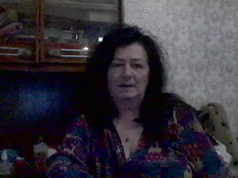 GypsiQueen2 online show from March 4, 4:52 pm