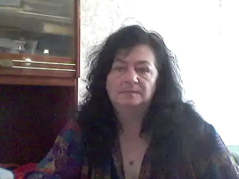 GypsiQueen2 online show from March 5, 12:22 pm