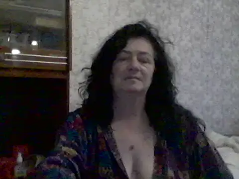 GypsiQueen2 online show from March 15, 3:06 pm
