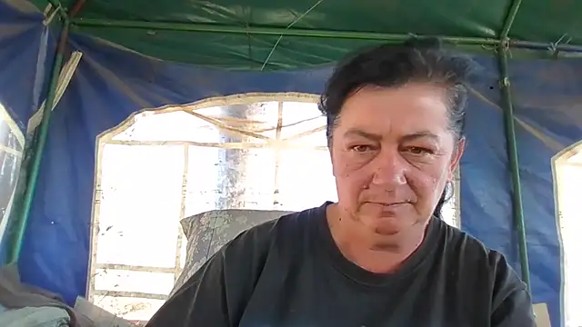 GypsiQueen2 online show from September 22, 8:49 am