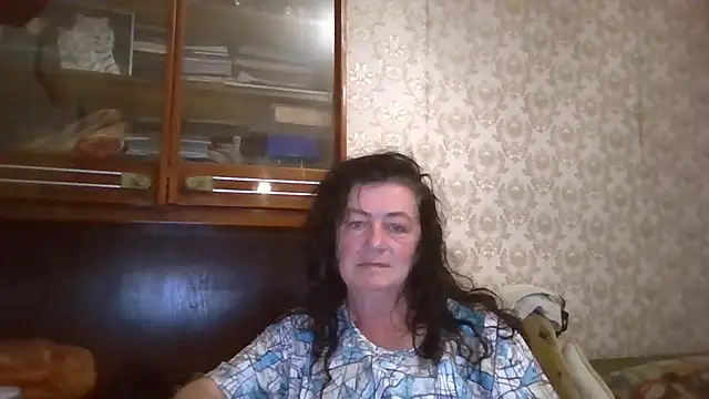 GypsiQueen2 online show from September 24, 5:49 pm