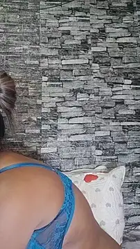 Xindias fantasyX online show from November 8, 4:40 pm