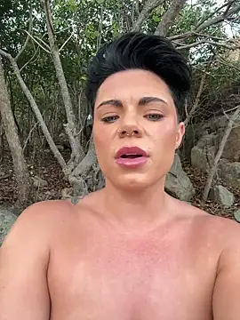 LukeLouHarvey online show from January 30, 1:22 am