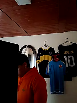 Snapshot of Triplex_Coolness chatting on September 22, 5:48 pm Triplex Coolness online show from September 22, 5:48 pm