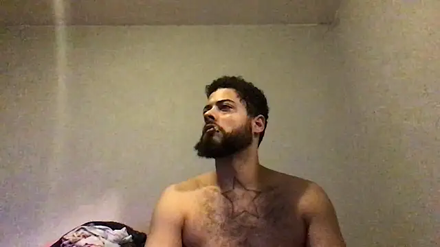 Snapshot of mondo29 chatting on February 18, 3:10 am mondo29 online show from February 18, 3:10 am