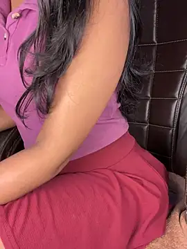 Snapshot of SCHOOL_Girl_0 chatting on January 11, 9:57 am SCHOOL Girl 0 online show from January 11, 9:57 am