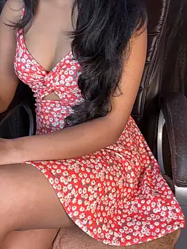 Snapshot of SCHOOL_Girl_0 chatting on February 2, 7:09 am SCHOOL Girl 0 online show from February 2, 7:09 am