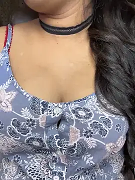 Snapshot of SCHOOL_Girl_0 chatting on September 11, 9:53 am SCHOOL Girl 0 online show from September 11, 9:53 am