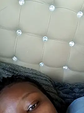 Snapshot of Aaaliyah445 chatting on February 28, 11:22 am Aaaliyah445 online show from February 28, 11:22 am