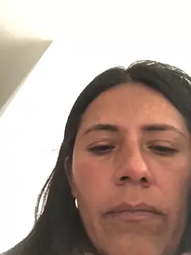 sharoon cheerry online show from March 18, 4:10 pm