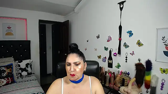 mature bigboobs10 online show from December 18, 4:07 am