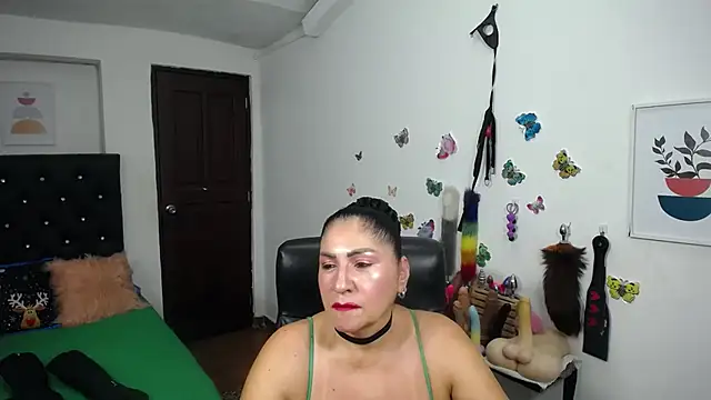 mature bigboobs10 online show from February 14, 4:09 am