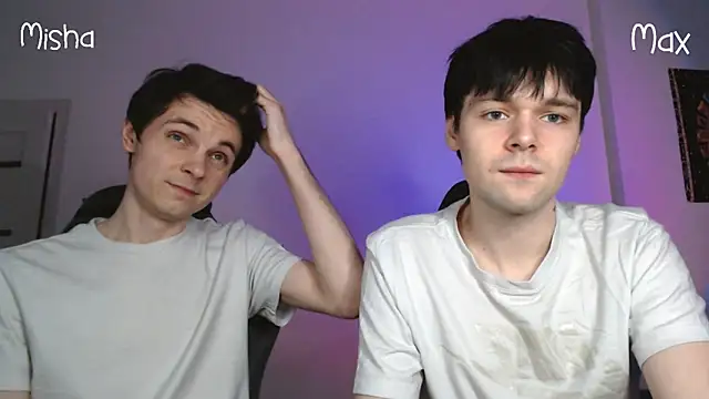 Snapshot of Fizz_Wood chatting on March 15, 7:31 pm Fizz Wood online show from March 15, 7:31 pm