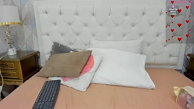 Snapshot of Pia_Johnson_ chatting on February 2, 11:31 am Pia Johnson online show from February 2, 11:31 am