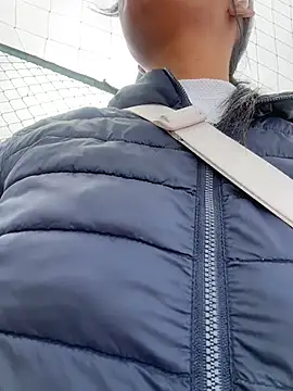 J loren online show from January 8, 9:17 pm