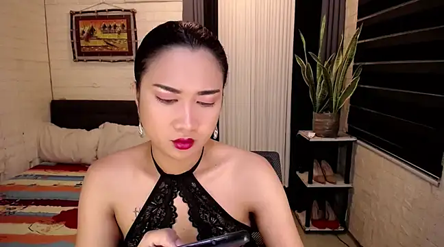 Snapshot of Yesha_harper chatting on January 8, 11:21 am Yesha harper online show from January 8, 11:21 am