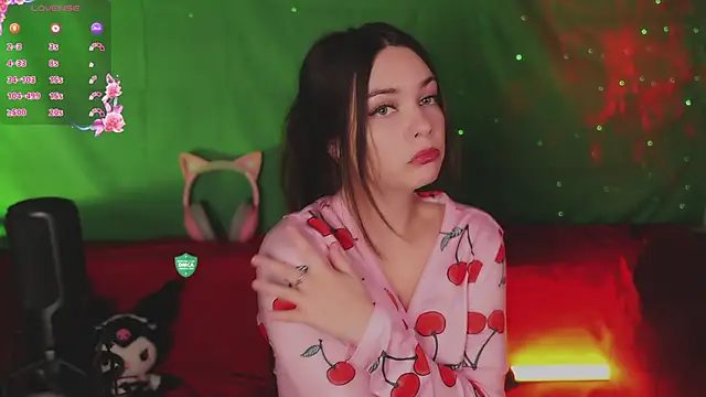 How2Meow online show from September 21, 5:03 pm