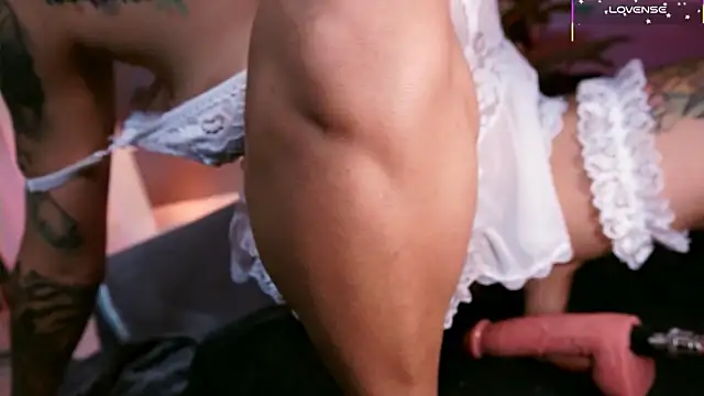 kitty pruu online show from March 22, 1:22 am